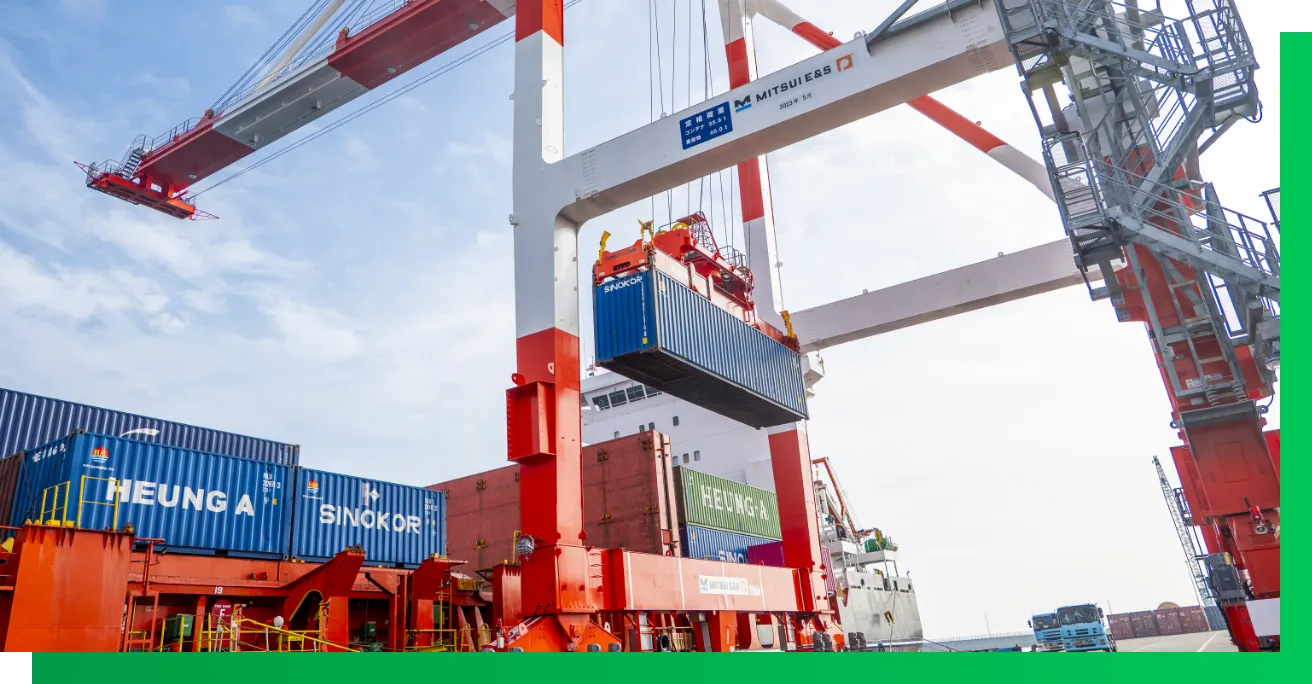 多様な輸送手段で最適な物流を実現